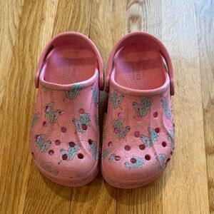 CROCS Girls Pink unicorn